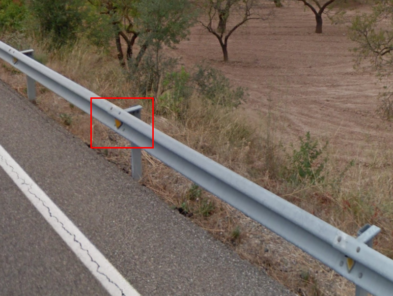 reflectors on the safety railing in Spain